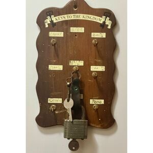 Vintage Keys to the Kingdom Wood Key Holder Wall Rack Rustic Religious Decor